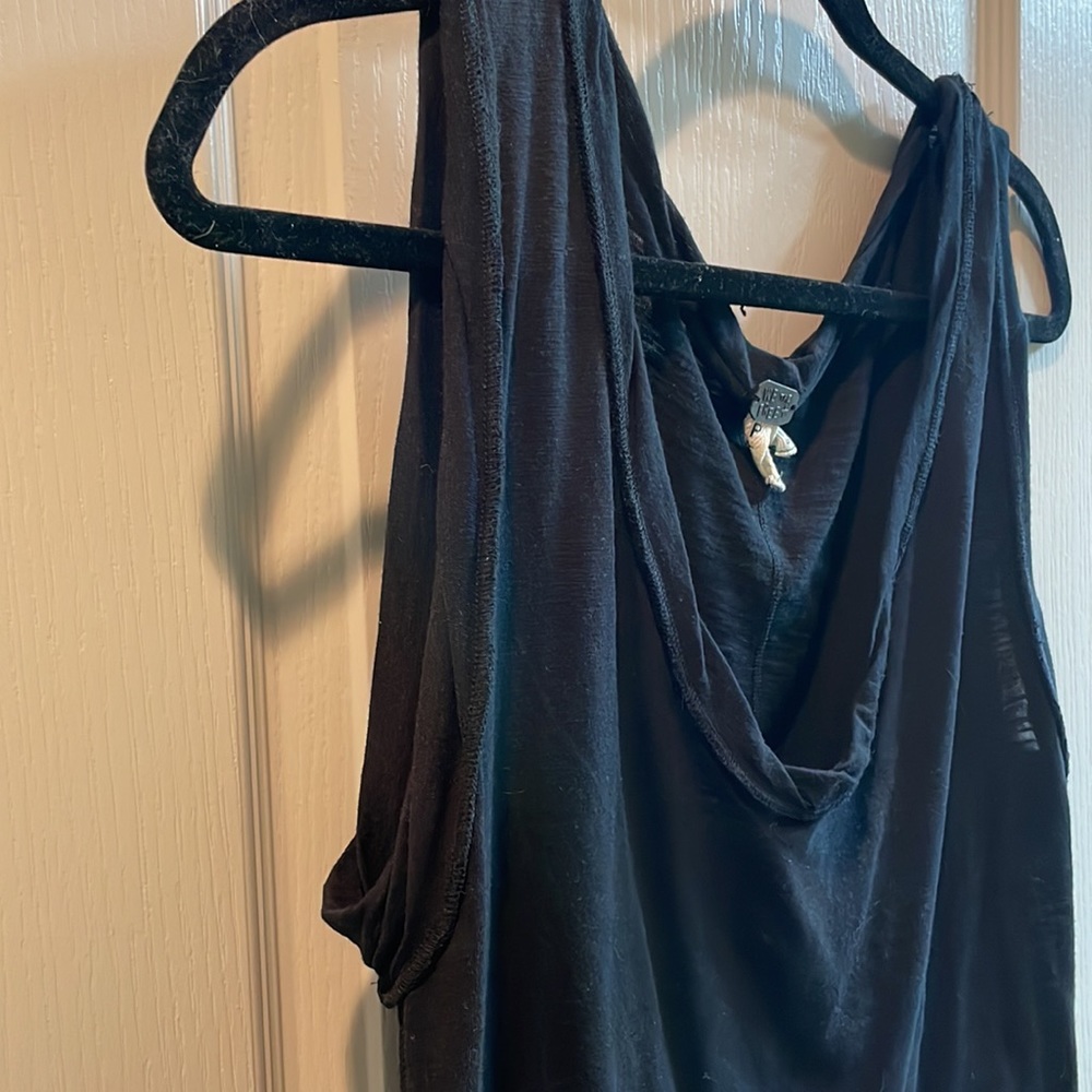 Tank top - Picture 4 of 5
